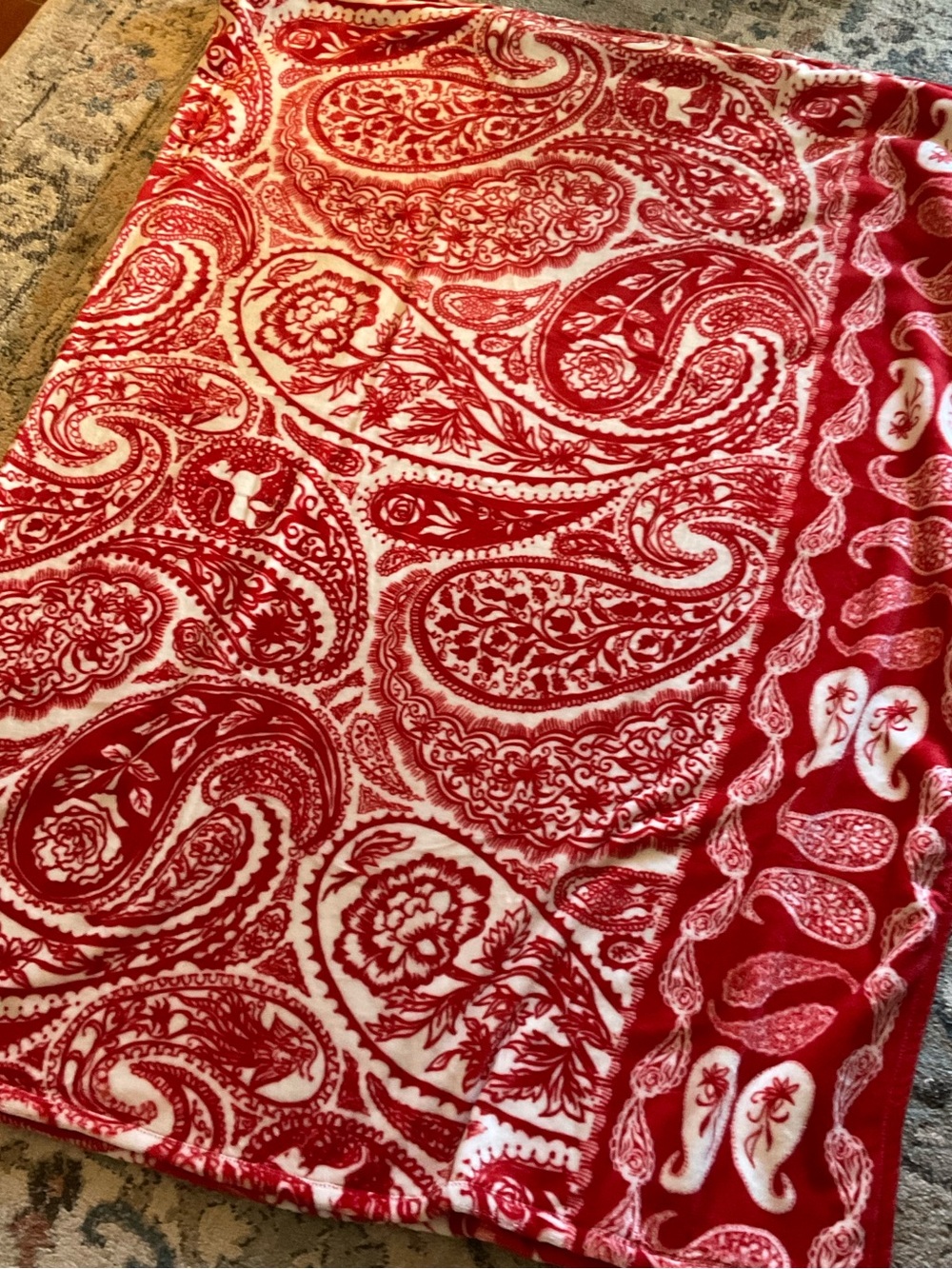 Vera Bradley Red and White Paisley Plush Throw